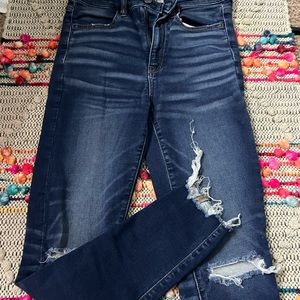 Distressed American eagle jeans